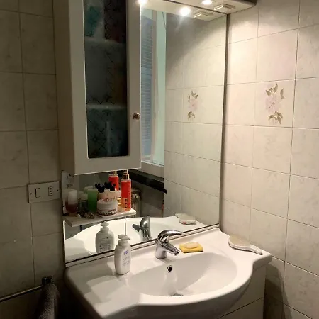 Gutti House Appartement *